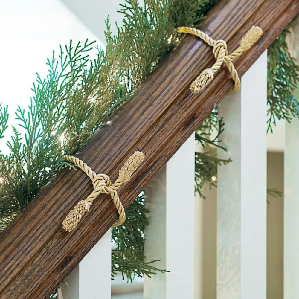 EUC Grandinroad Set of Six Gold Silky Elegant Rope Bannister Garland Ties